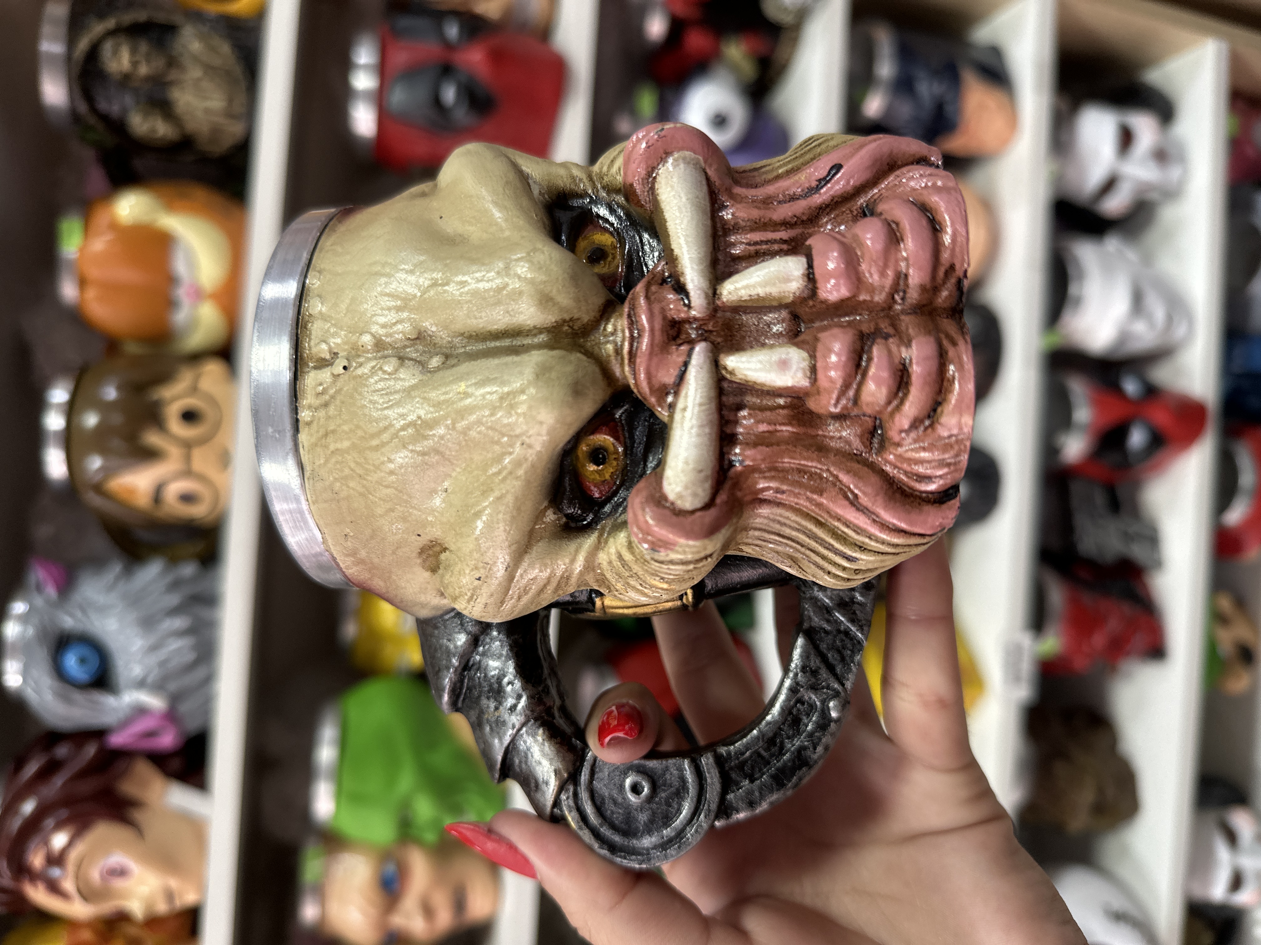 Caneca 3D do Predador sem máscara