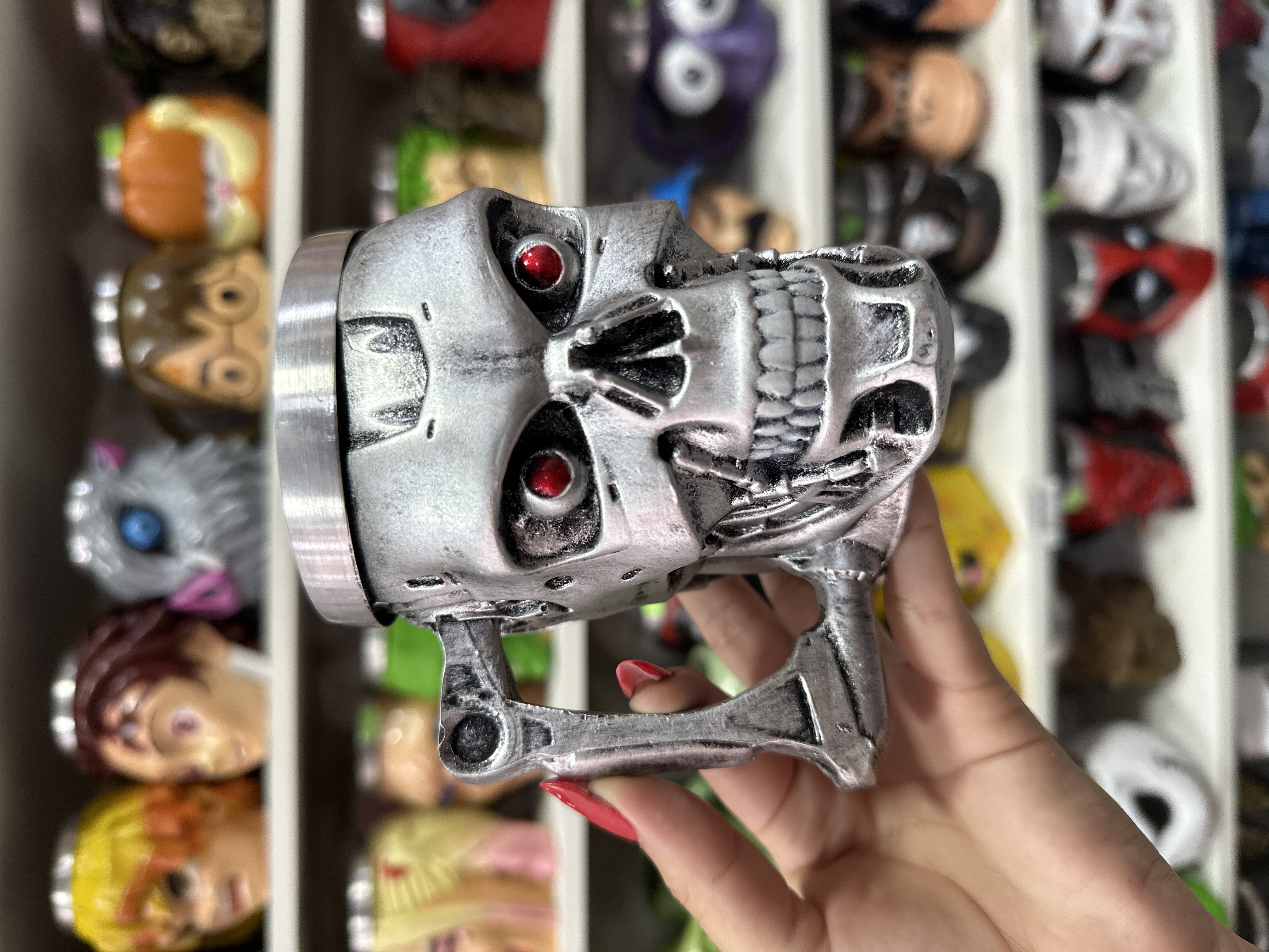 Caneca 3D do Exterminador do Futuro (T-800)