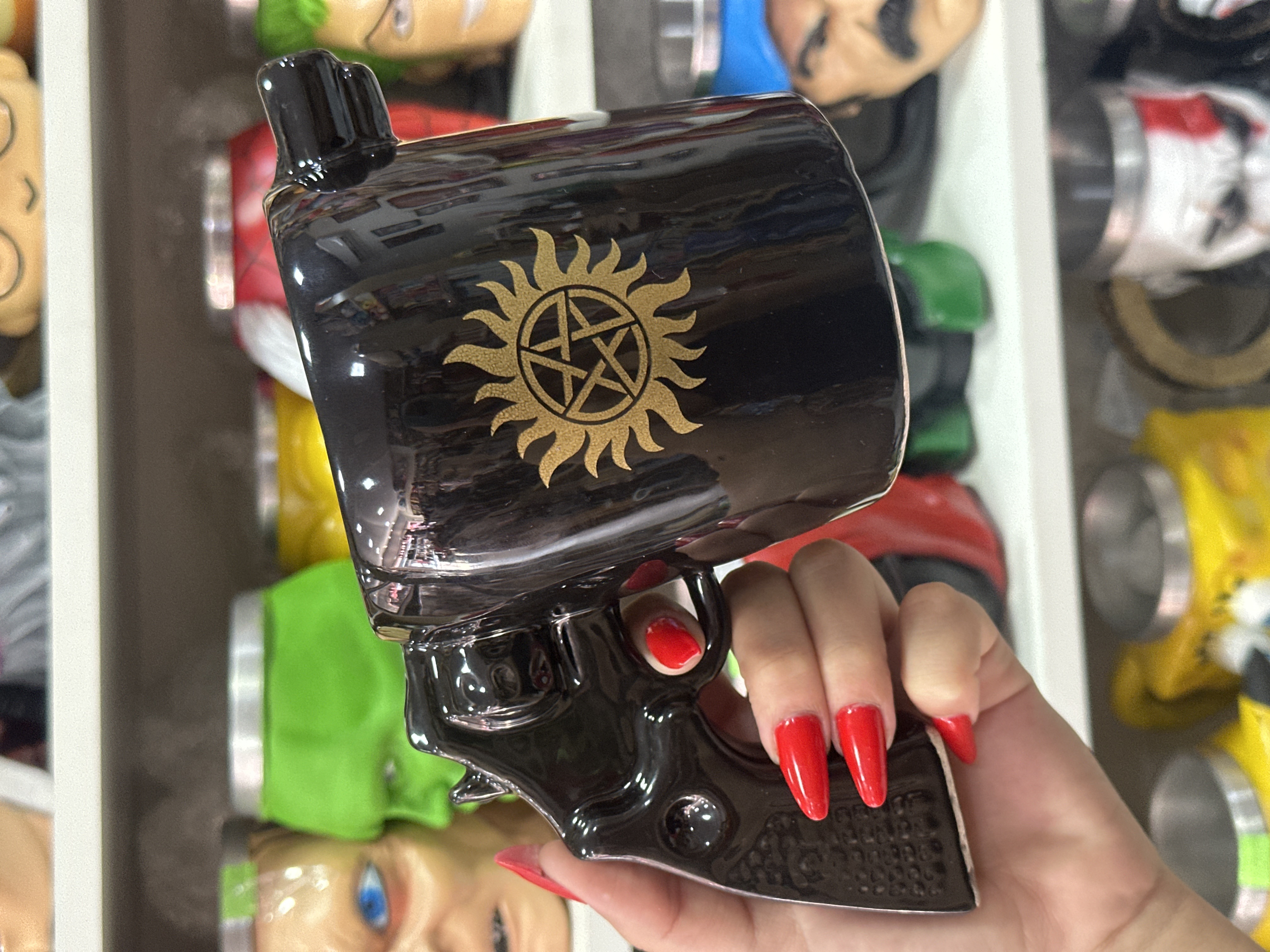 Caneca revólver da série Supernatural