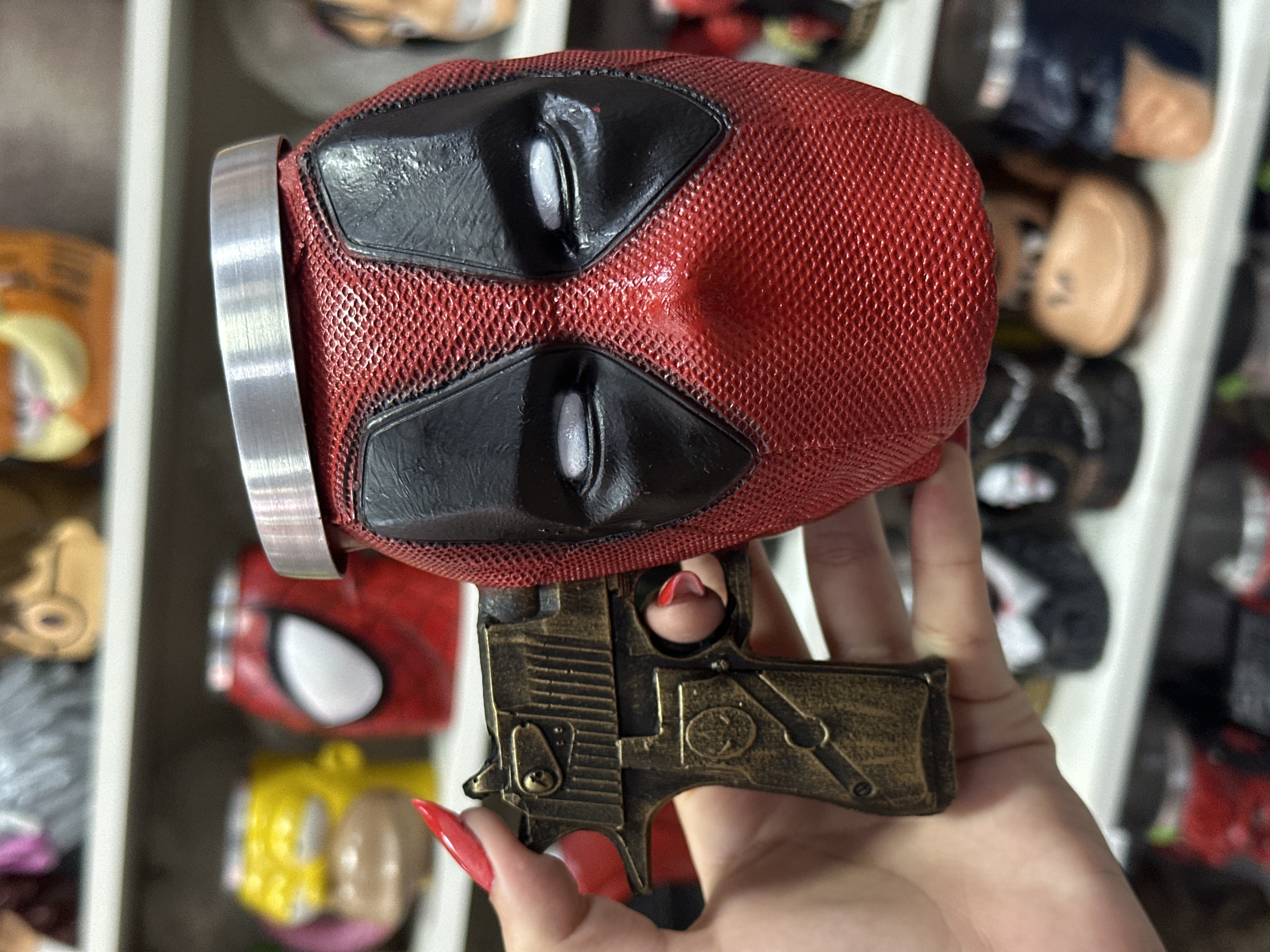 Caneca Decorativa Máscara de Deadpool