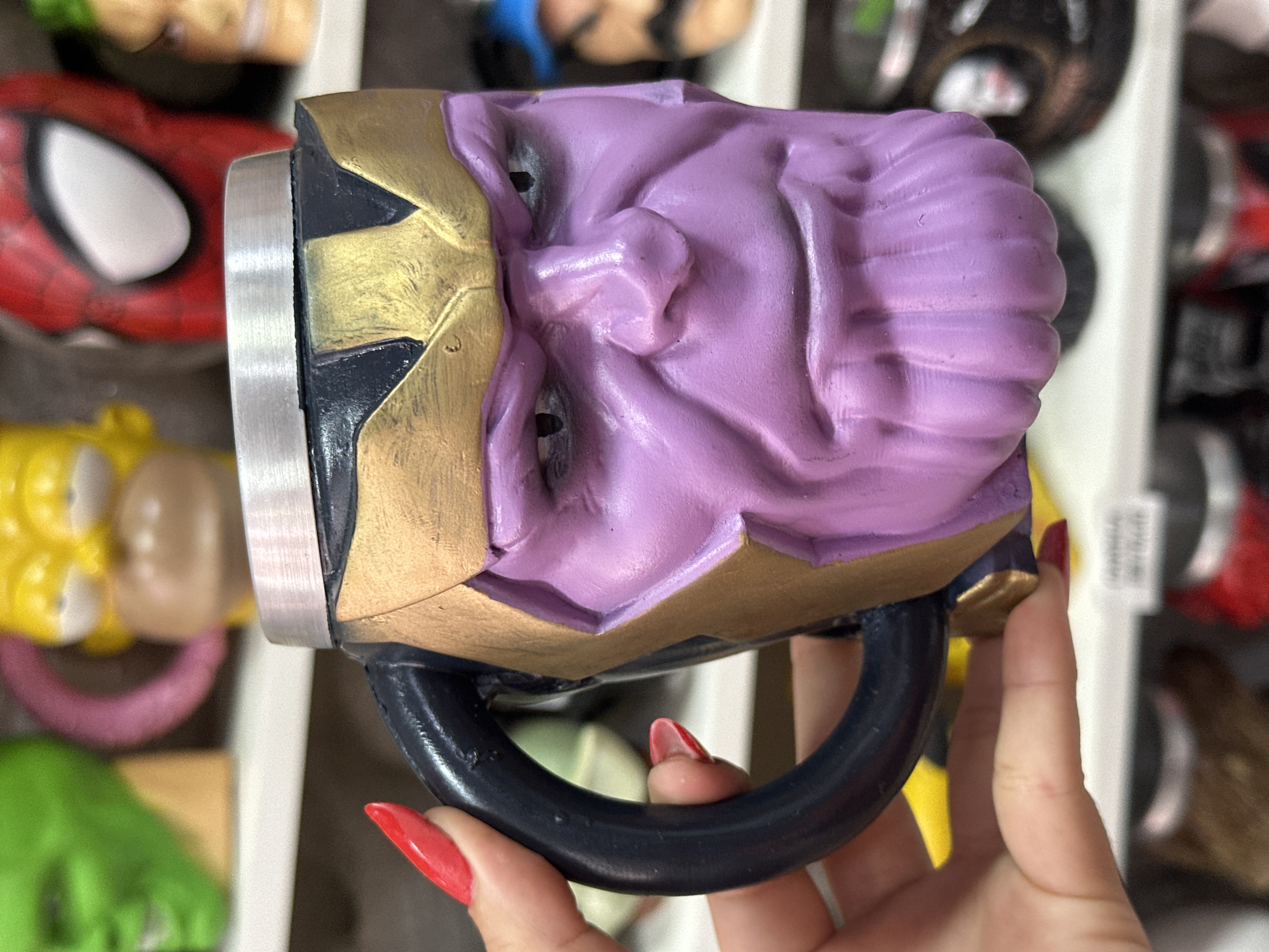 Caneca 3D Thanos Marvel