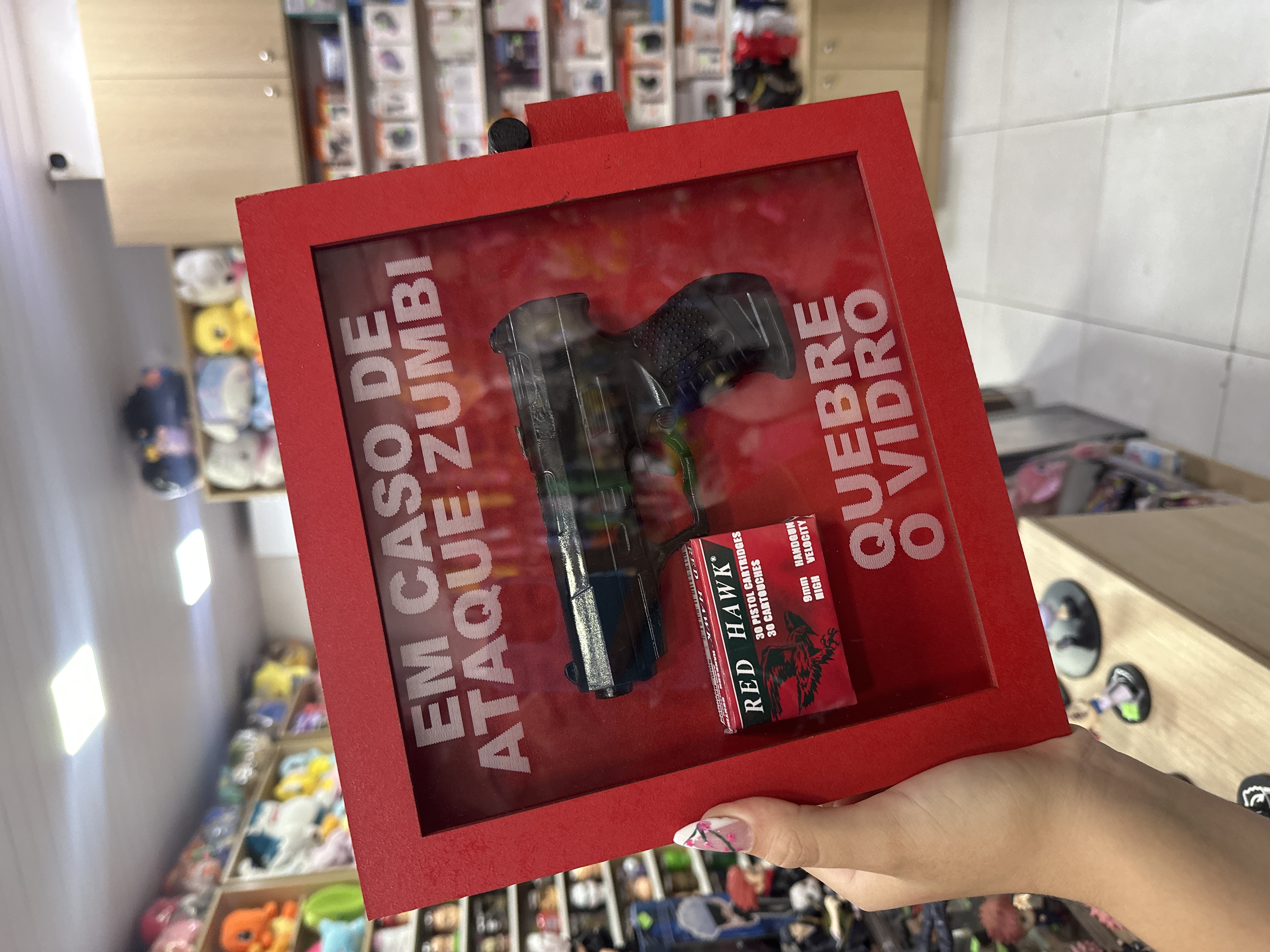 Quadro 3D “Em Caso de Ataque Zumbi”