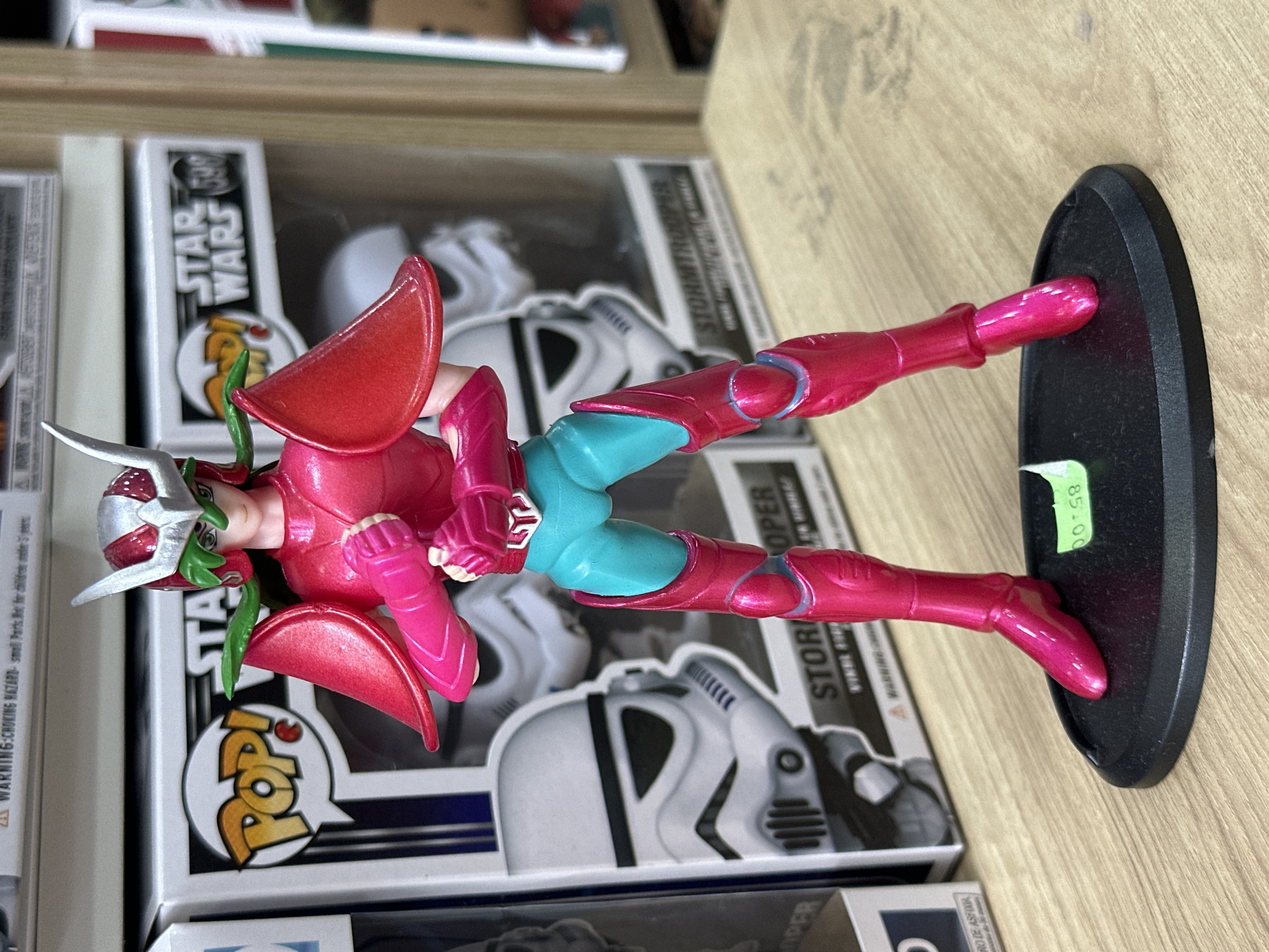Action figure Shun de Andrômeda