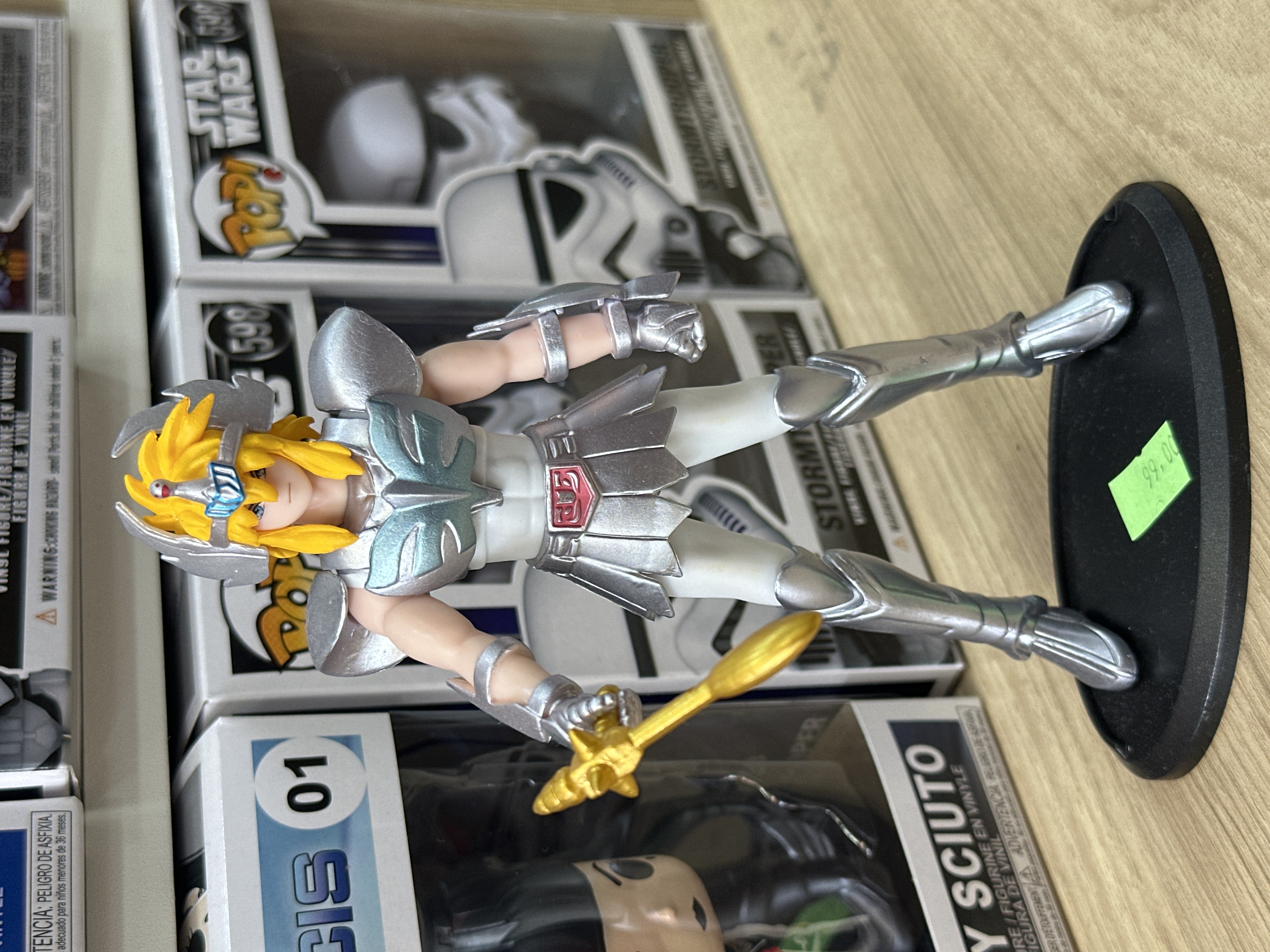 action figure do Hyoga de Cisne