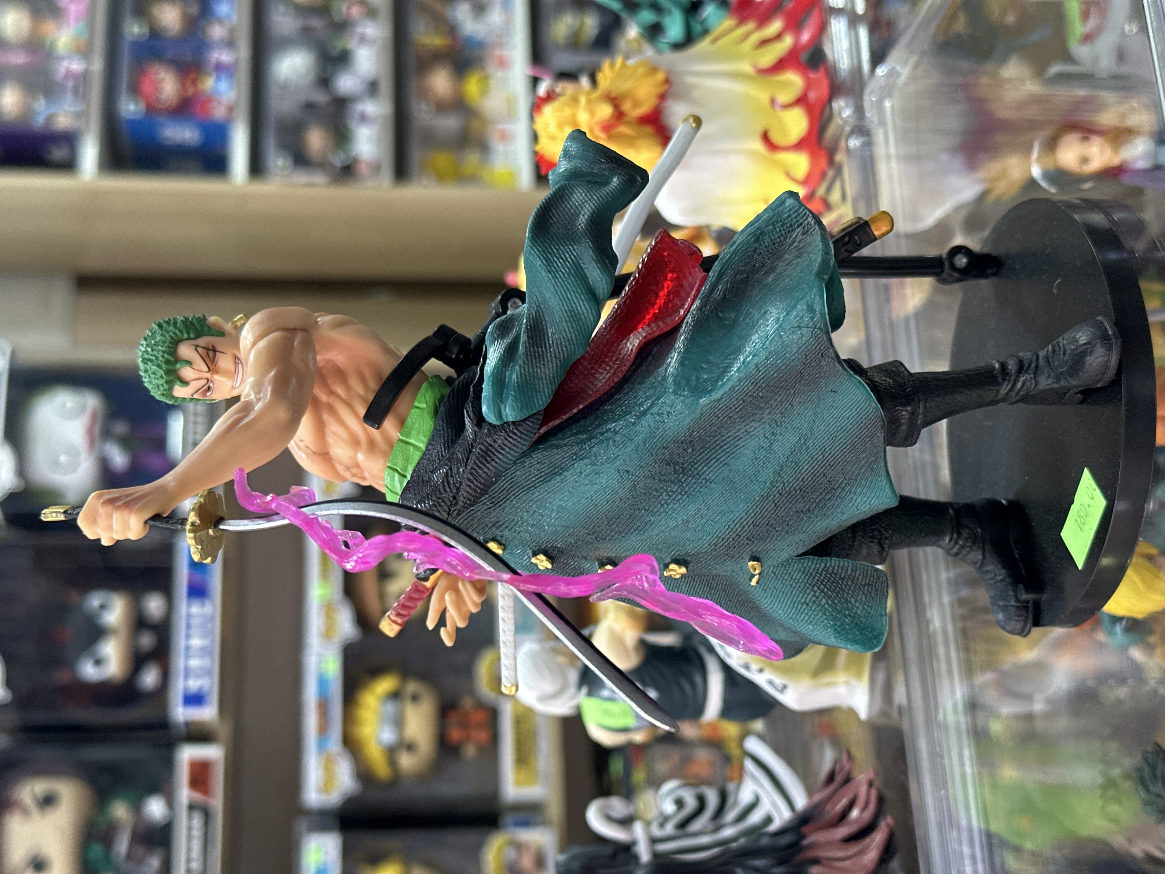 Figure Colecionável Roronoa Zoro One Piece