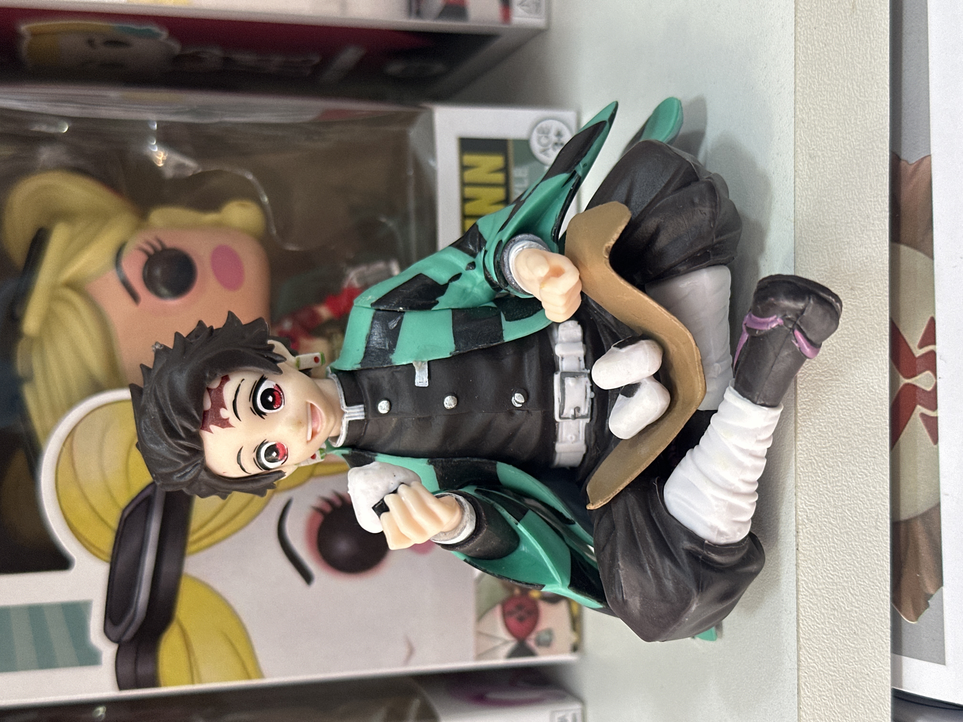 Figure Colecionável Tanjiro Kamado Demon Slayer