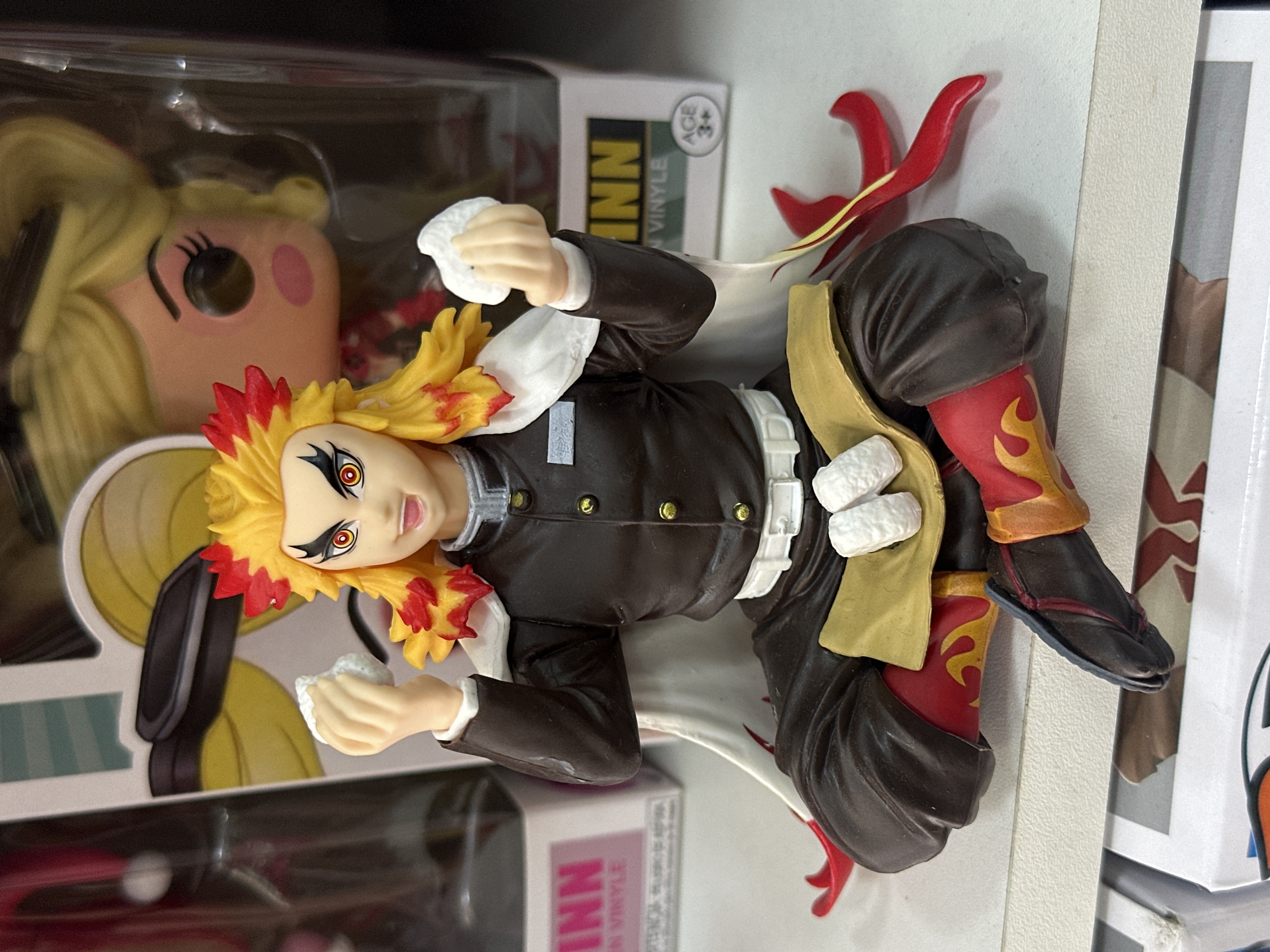 Figure Colecionável Rengoku Kyojuro Demon Slayer