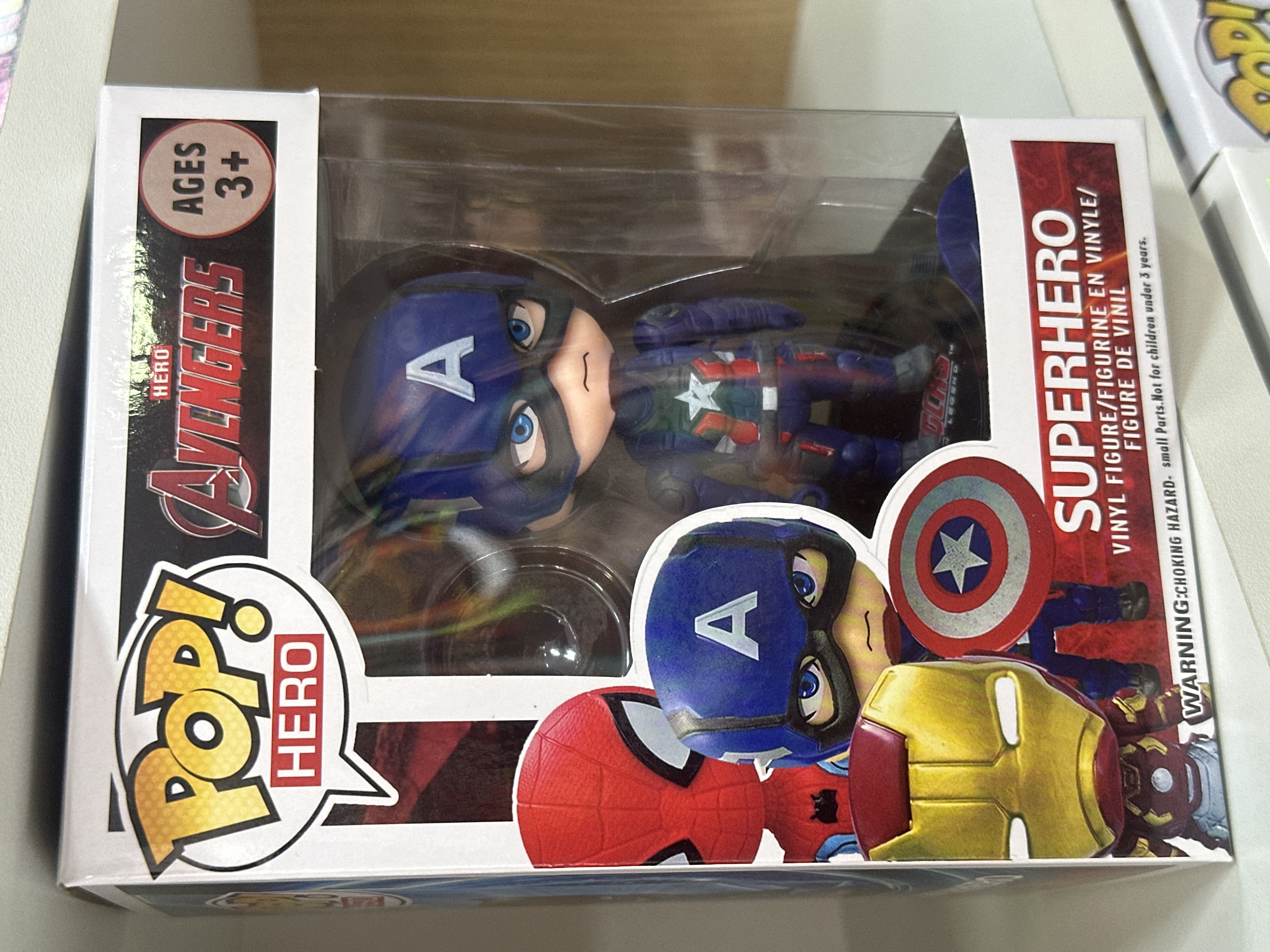 Funko Pop! Hero Capitão América Avengers